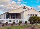 Great Location! Cheerful Patio Villa!