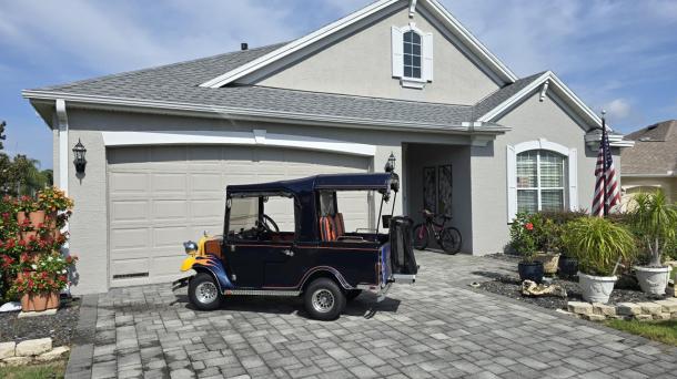 ID#2022 - Beautiful home in Mallory Square