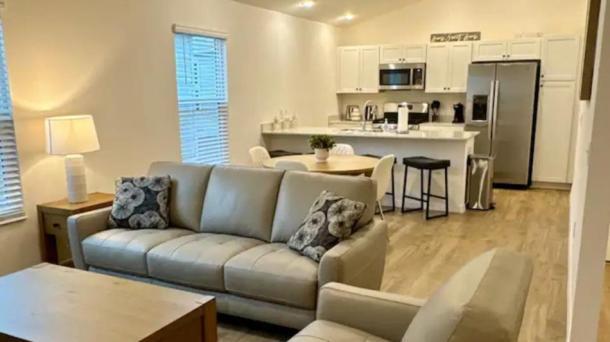 ID#2127 - New 2025 Villa | Golf Cart | Saluki & Eastport